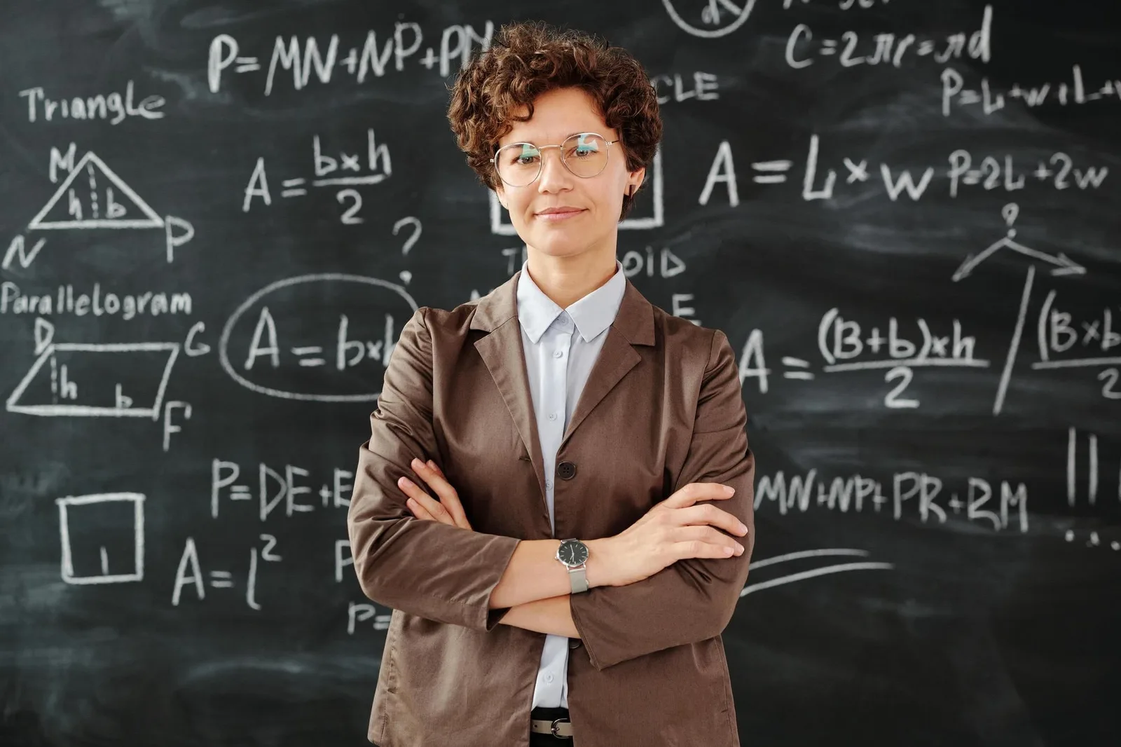 Understanding your real estate needs: number of workstations or number of m²?
