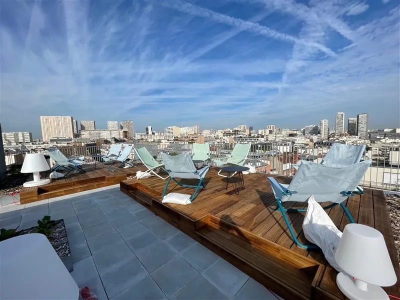 What are the most beautiful rooftops to work on in summer?