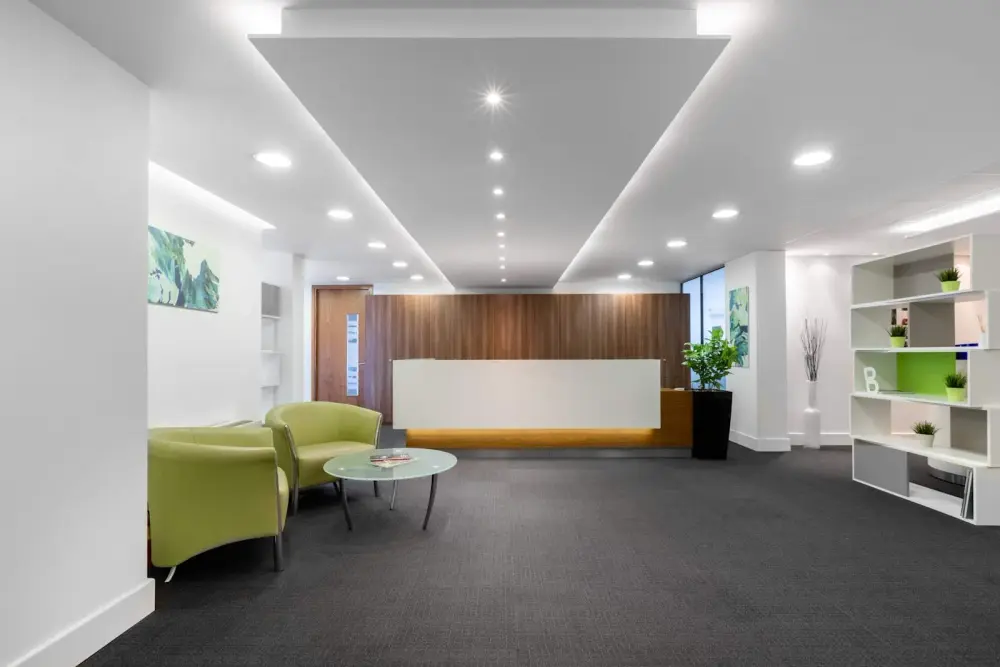 Regus SOFIA, Parliament (EUR)
