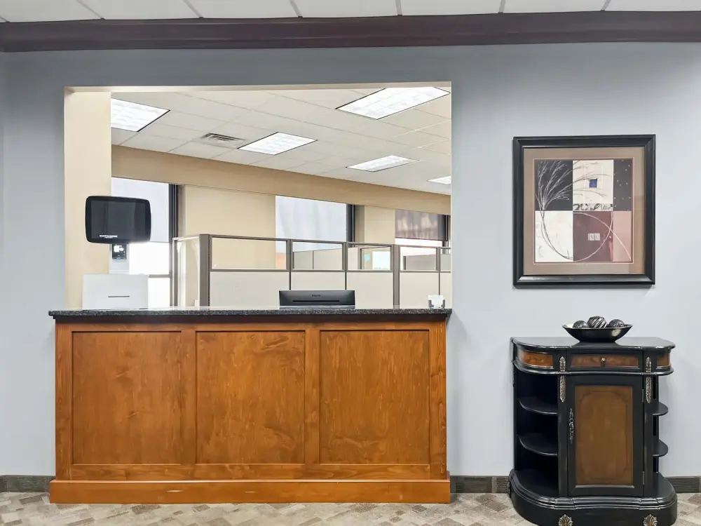 Regus IL, Decatur - S Water Street
