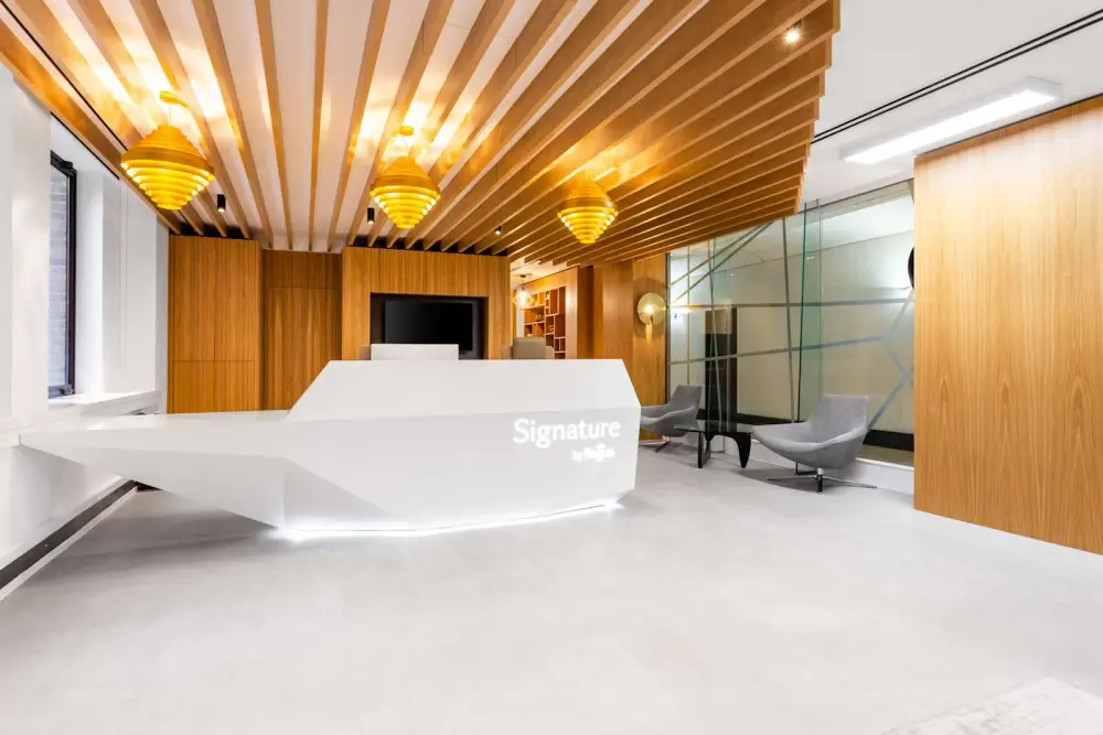 Signature LONDON, Mayfair - Berkeley Square
