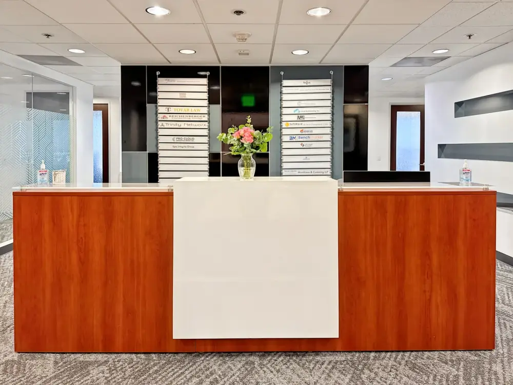 Regus CA, Ontario - One Lakeshore