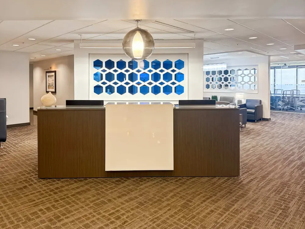 Regus LA, New Orleans - Metairie - One Lakeway