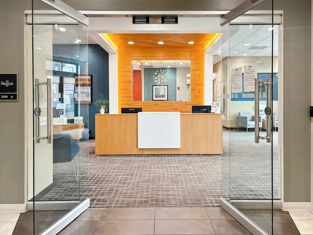 Regus IL, Naperville - Main Street Promenade