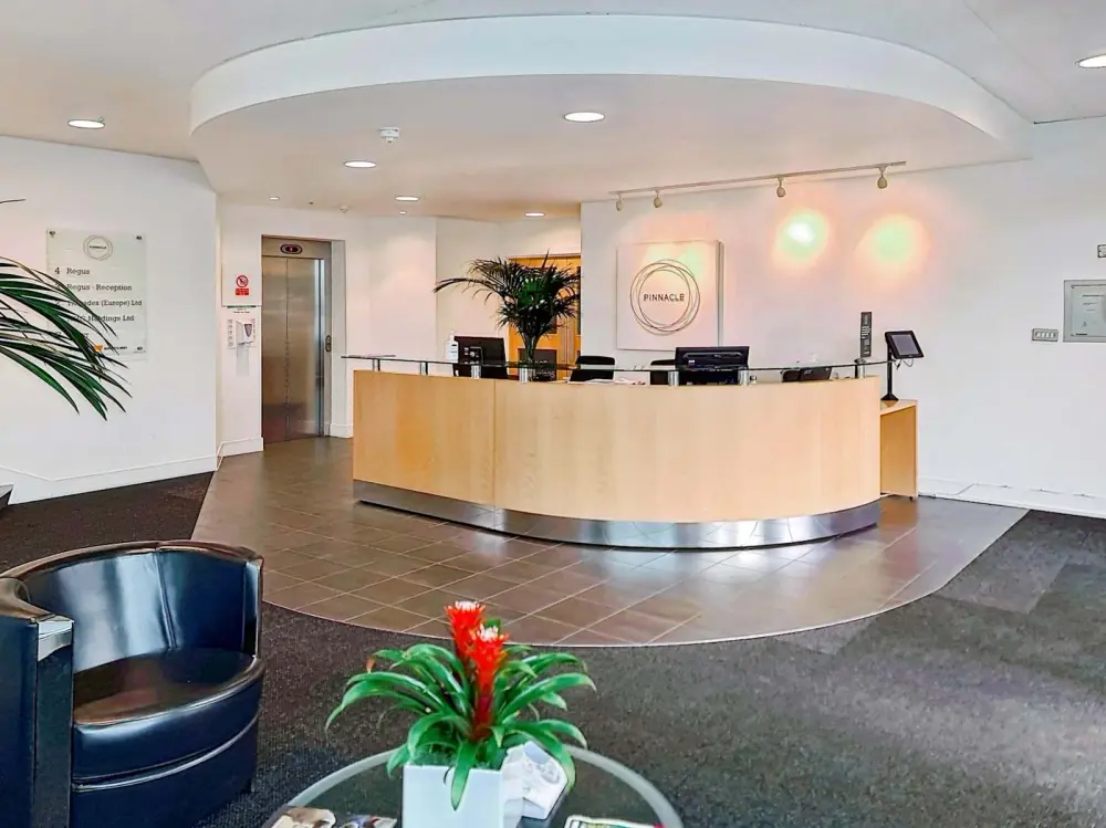 Regus CRAWLEY, Station Way - Pinnacle