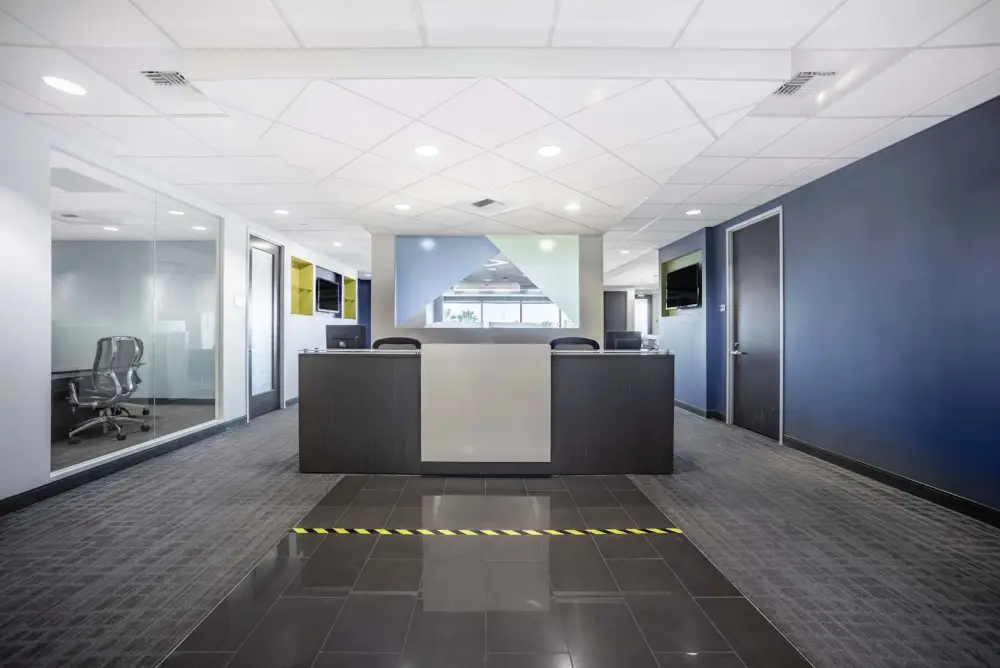 Regus CA, Encino - Encino Corporate Center