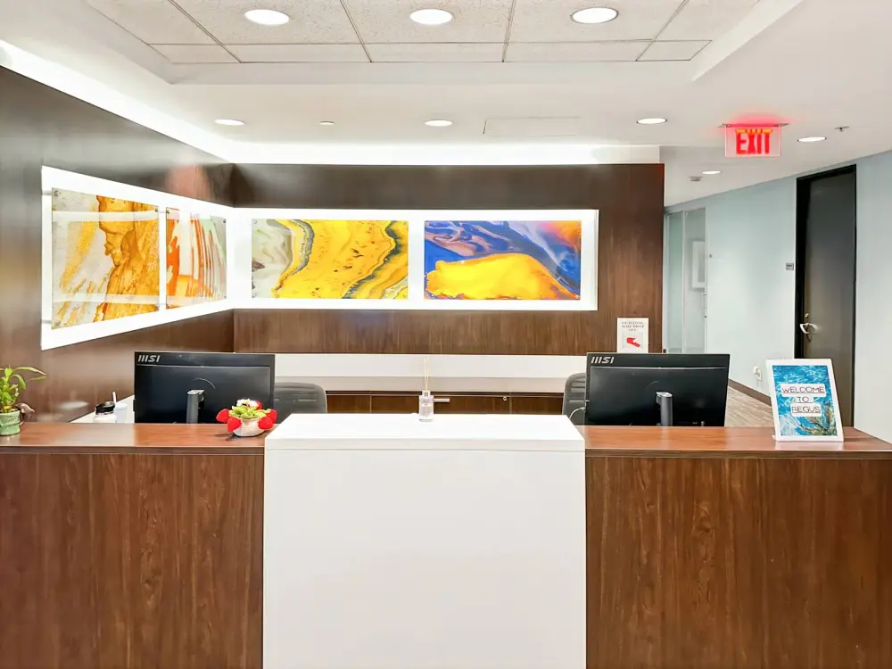 Regus CA, Gardena - Gardena