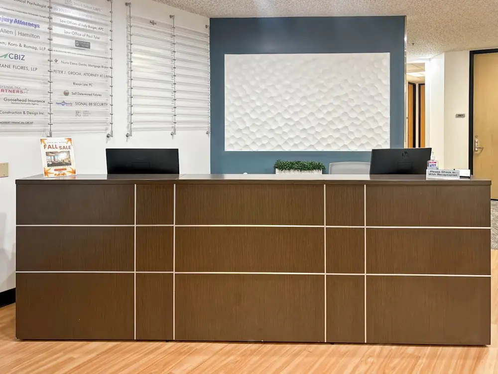 Regus CA, Oxnard - Topa Financial Plaza