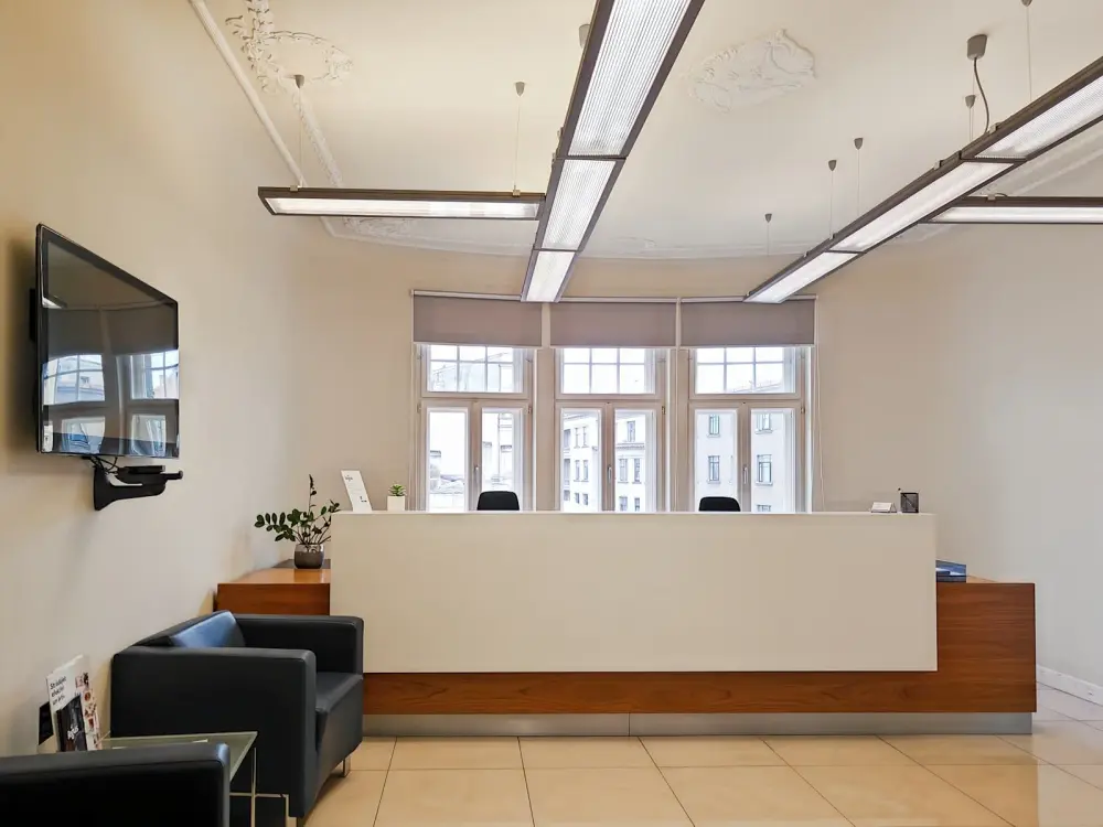 Regus RIGA, Terbatas