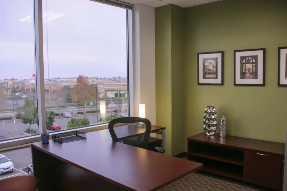 Regus CA, Sacramento - Promenade Circle