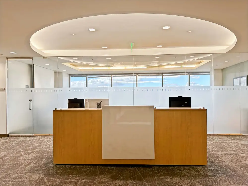Regus CA, Woodland Hills - Warner Center