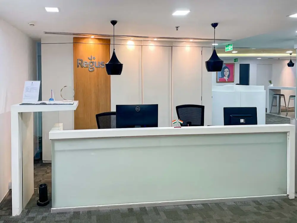 Regus Noida, WTT