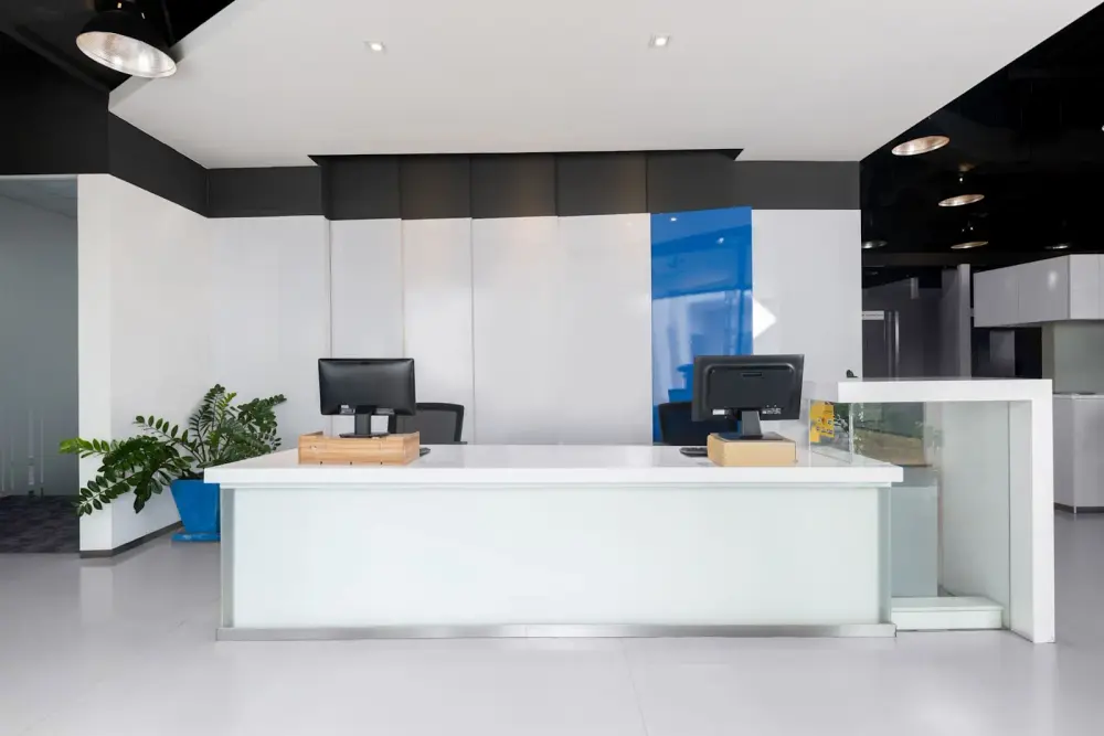 Regus PHUKET, Royal Phuket Marina