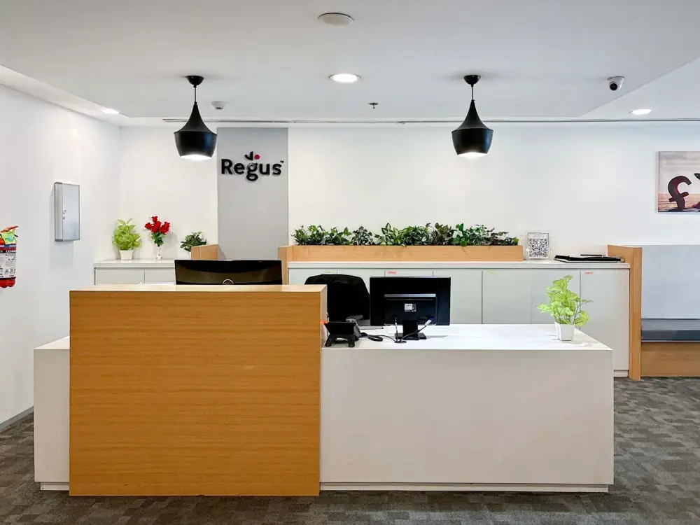 Regus NEW DELHI, Caddie