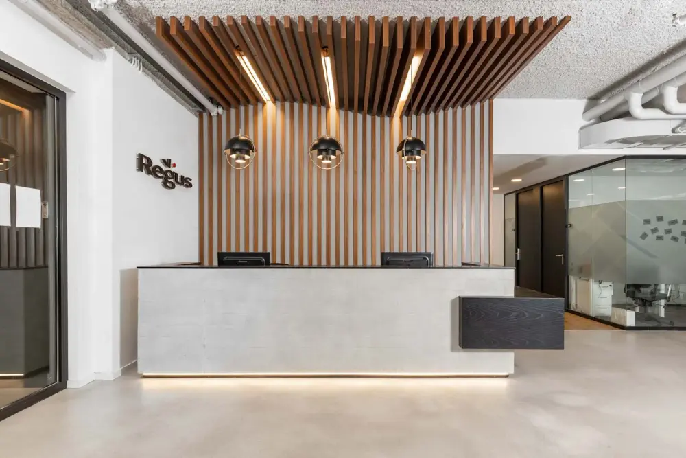 Regus OR YEHUDA, Business Centre