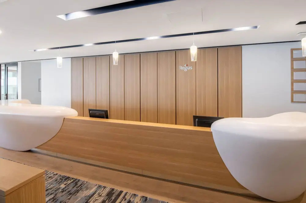 Regus CANBERRA, 15 Moore Street