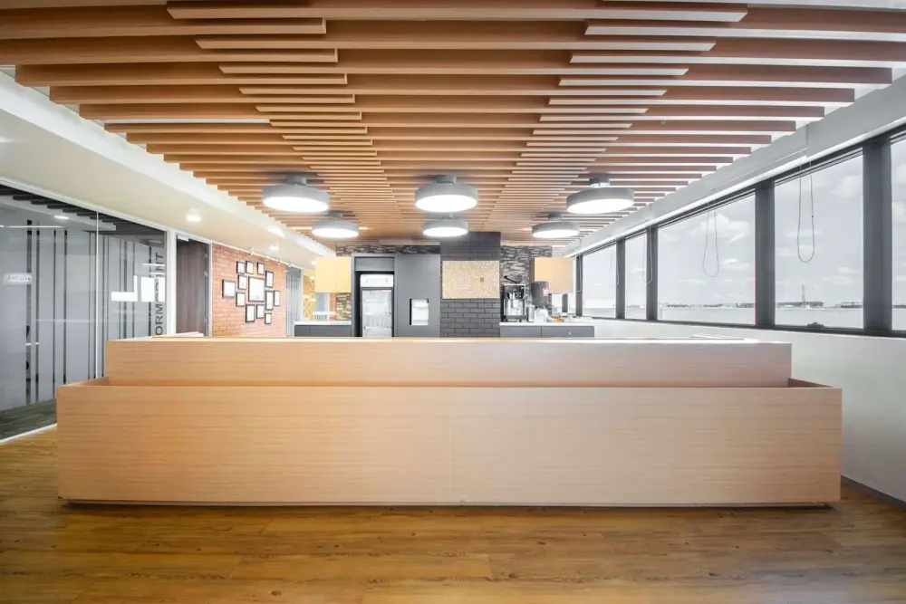 Regus BANGALORE, Brigade IRV