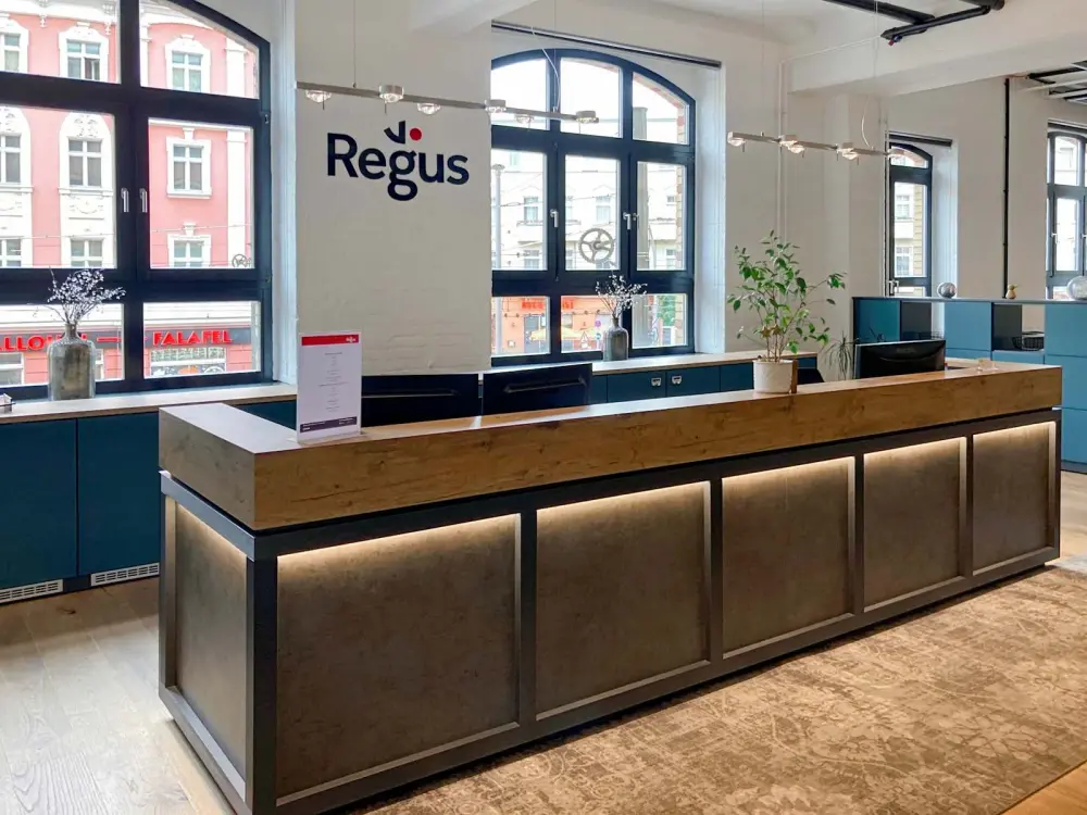 Regus BERLIN, Leuchtenfabrik
