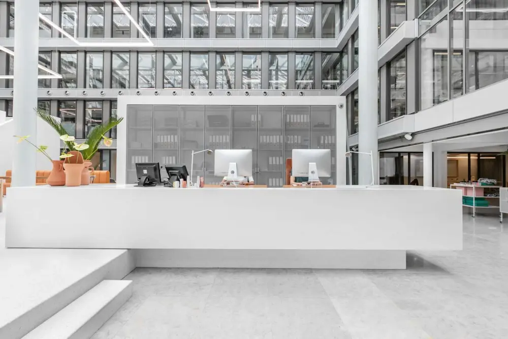 Spaces AMSTERDAM, Spaces Amstel