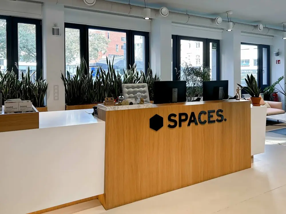 Spaces COLOGNE, Spaces Breite Straße
