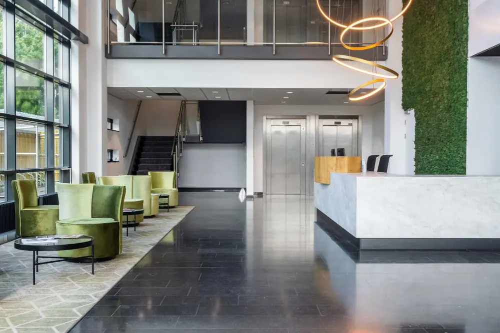 Regus BREDA, Lage Mosten A16