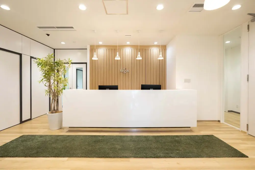 Regus OKAYAMA, Across Cube