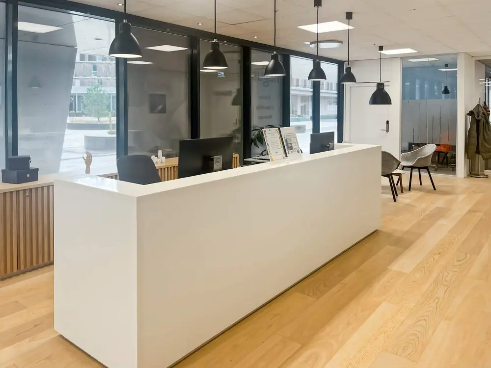 Regus Bergen, Flesland Airport