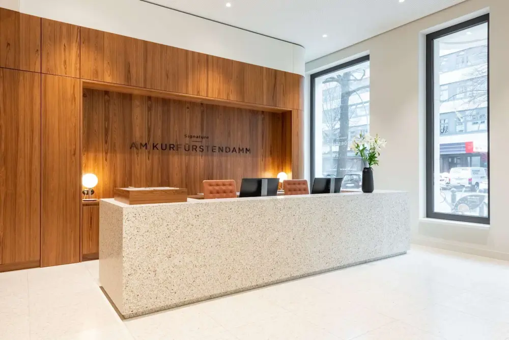 Signature BERLIN, SIGNATURE Kurfürstendamm
