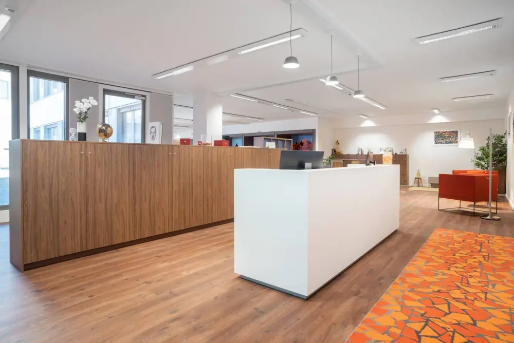 Regus LEUDELANGE, Altitude