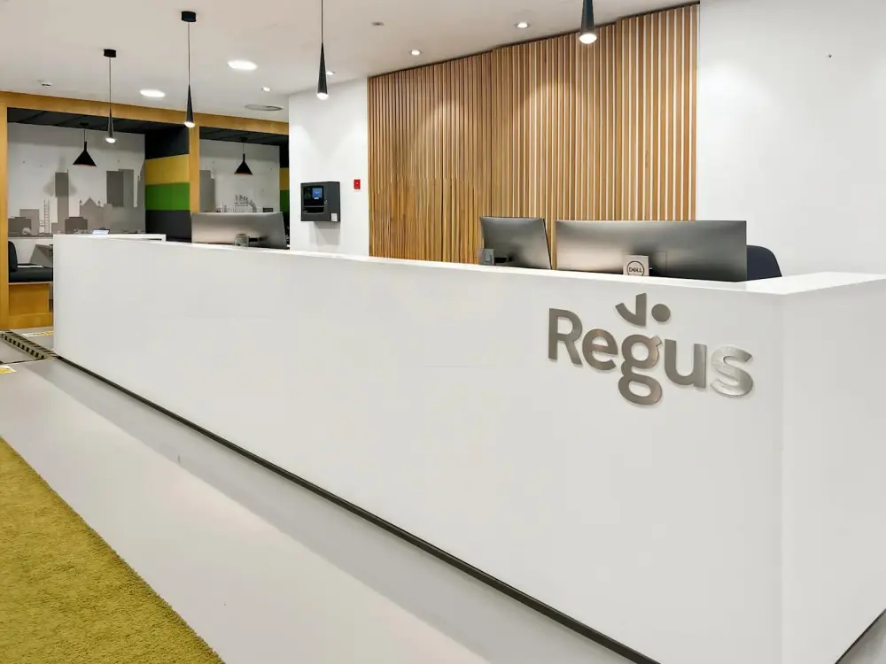 Regus Manchester, St James Tower