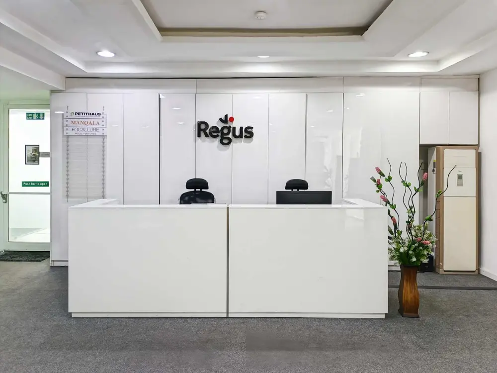 Regus Lagos, Lennox