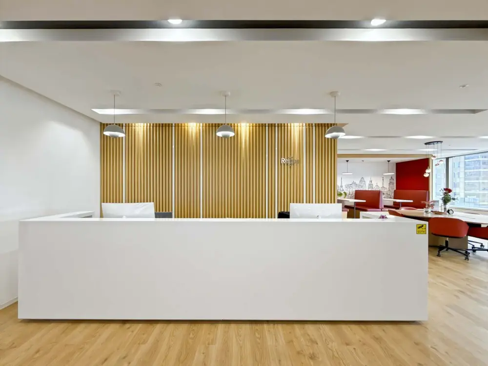 Regus Shanghai, Hang Seng Bank Tower
