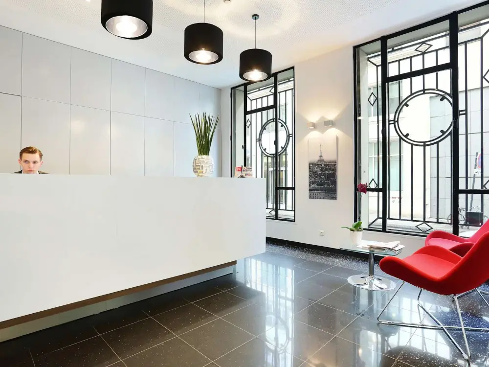 HQ Paris, Haussman Pasquier