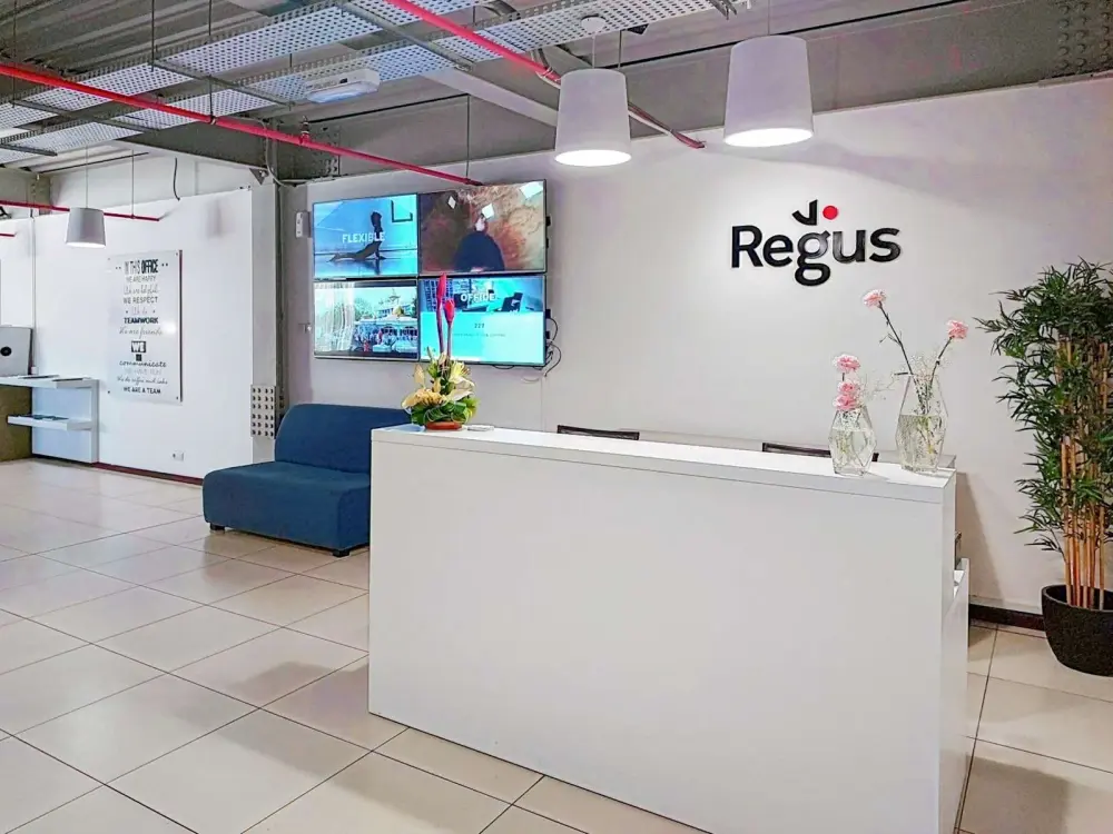 Regus Grand Bay, Central