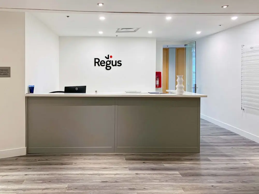 Regus ON, Markham - Commerce Valley West