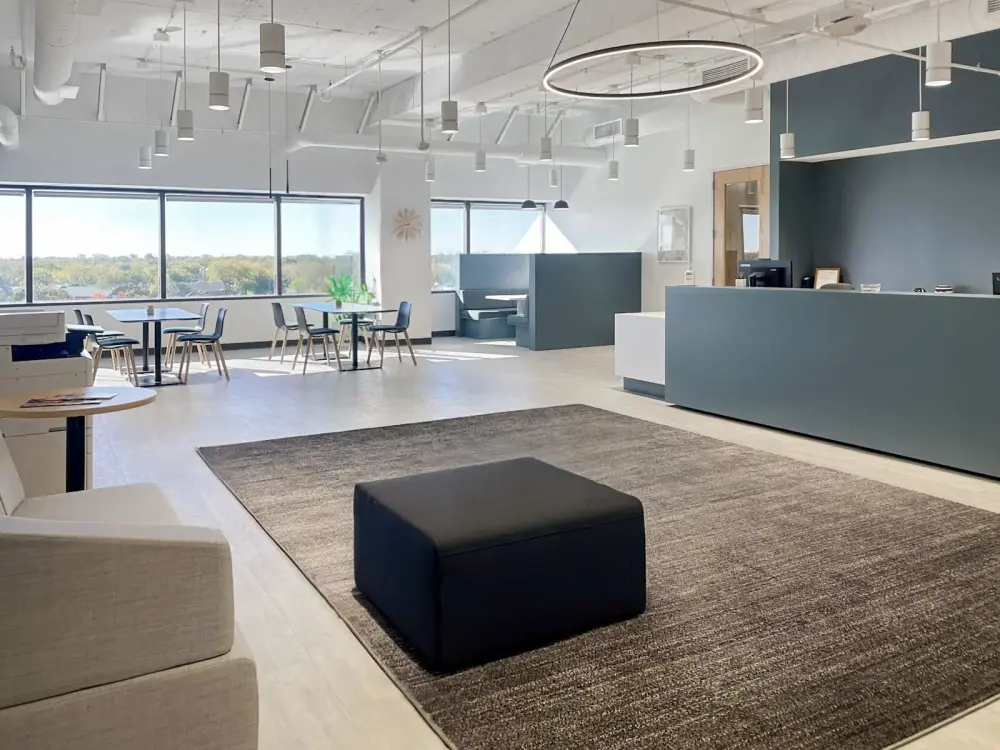 Regus IL, Westmont - Oakmont Plaza Dr