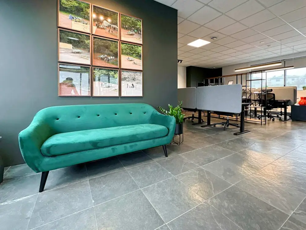 Regus Stykkishólmur, Aðalgata