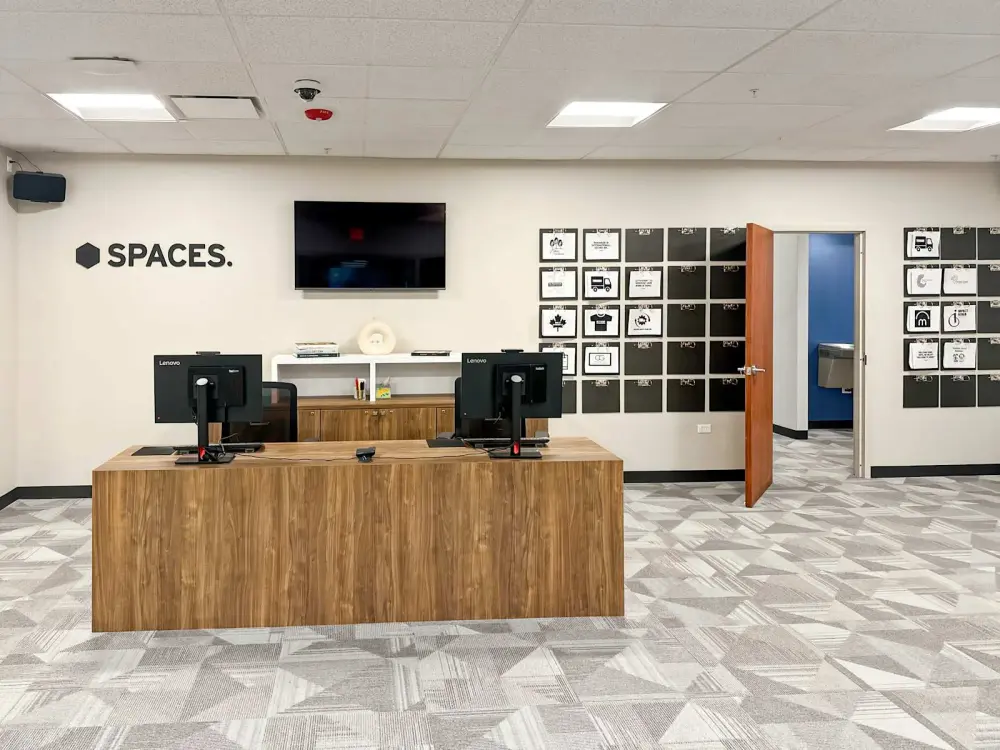 Spaces IL, Buffalo Grove - Busch Parkway