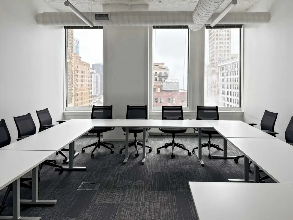 Spaces IL, Chicago - 1 N State Street
