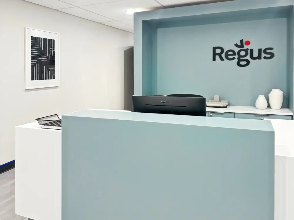 Regus IL, Des Plaines - River Rd
