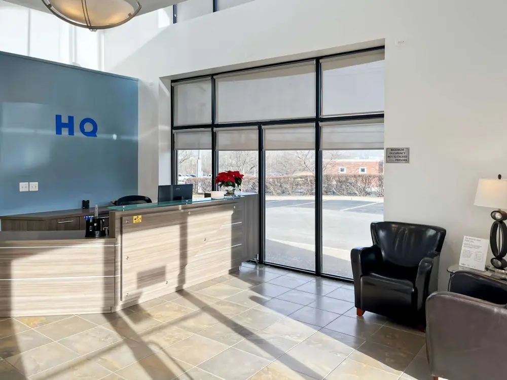 HQ MI, Novi - Grand River Ave