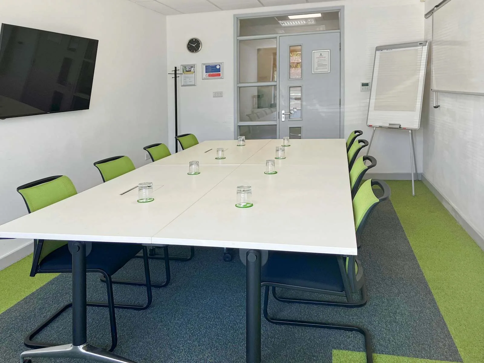 Basepoint CRAWLEY, Metcalf Way, Meeting room for 8 people, Crawley