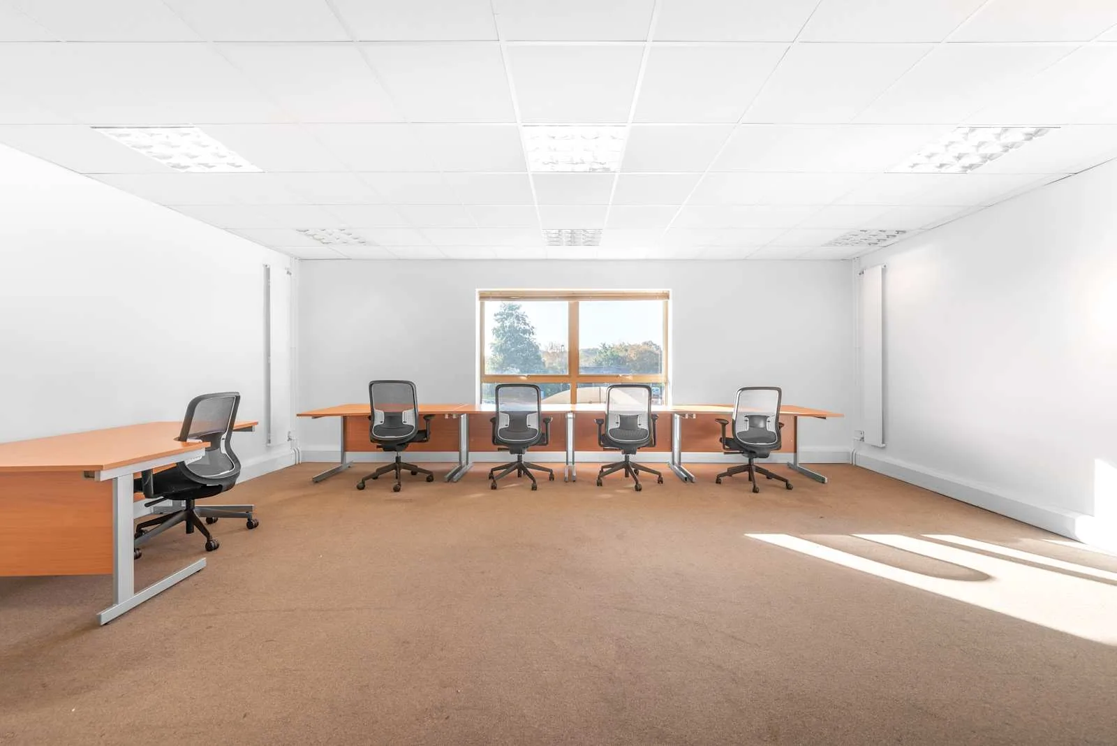 Basepoint GOSPORT, Aerodrome Road, Private office, 5 desks, Gosport