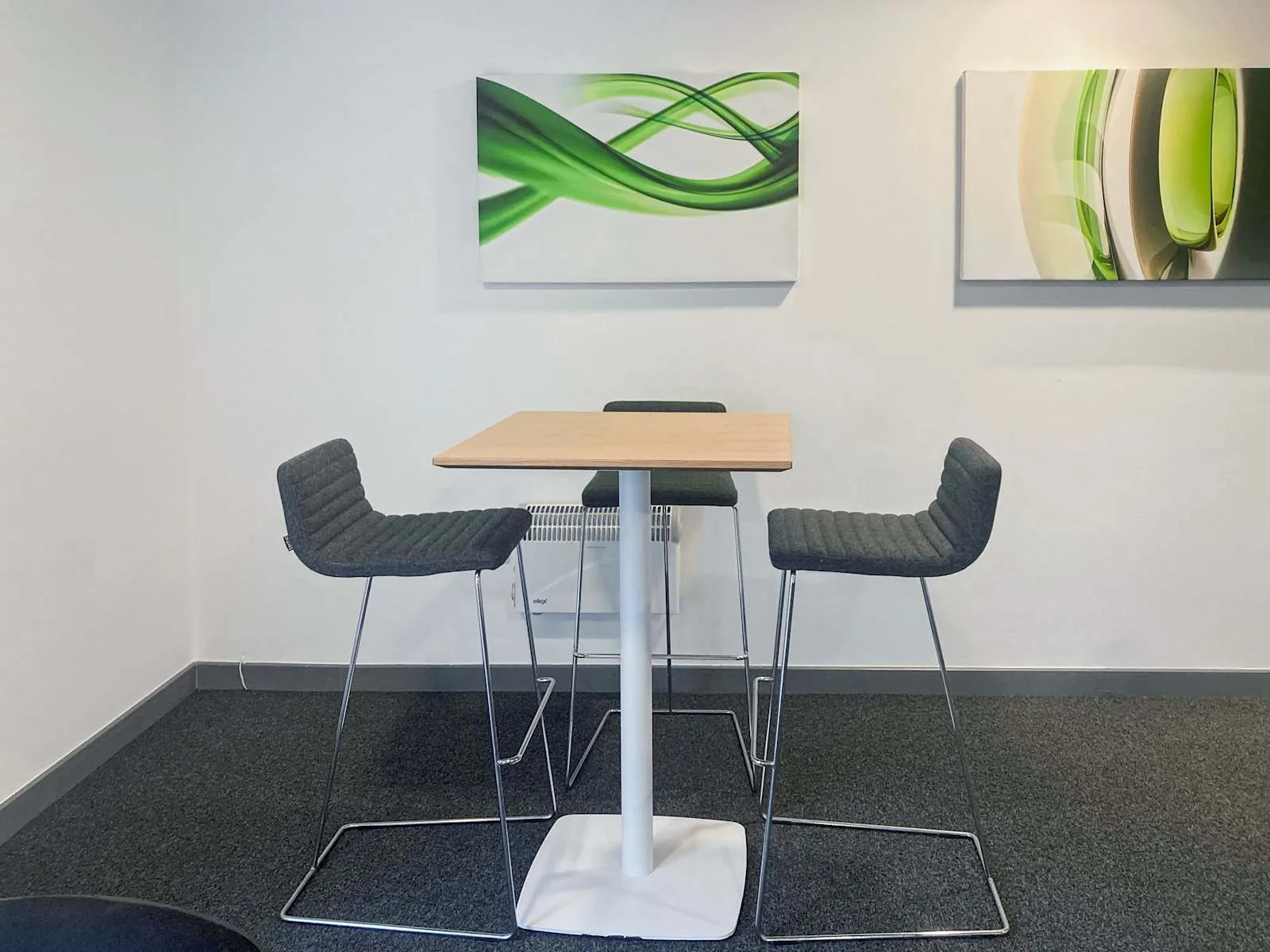 Basepoint TEWKESBURY, Tewkesbury Business Park, Salle de réunion 3 personnes, Tewkesbury