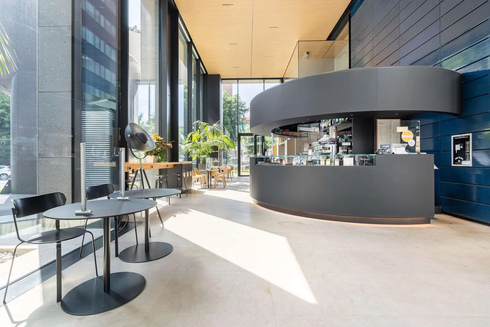 Copernico Milan, Isola Copernico, Reception, Milan