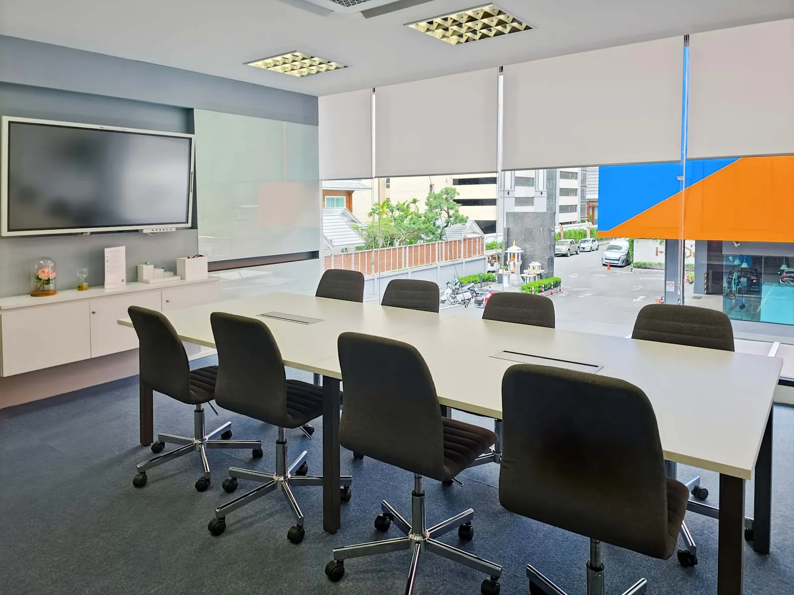 HQ Bangkok, SO24, ห้องประชุมสำหรับ 8 คน, กรุงเทพมหานคร