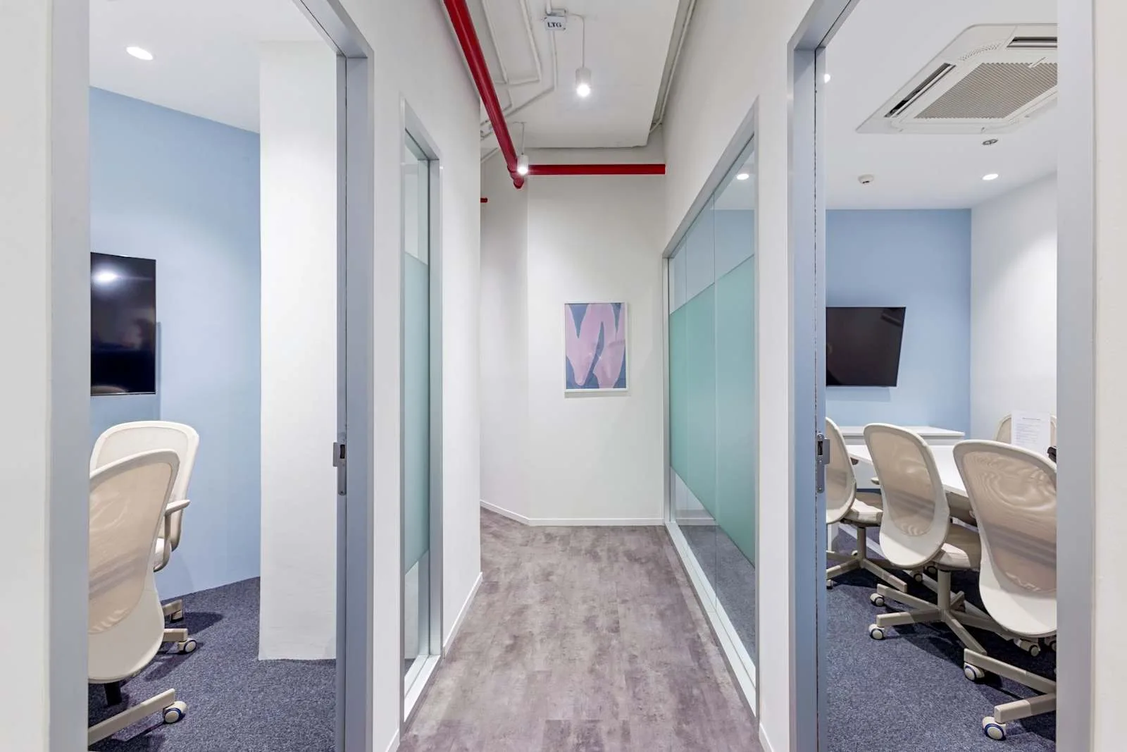 HQ Bangkok, SV City Tower, Bangkok, photo 5