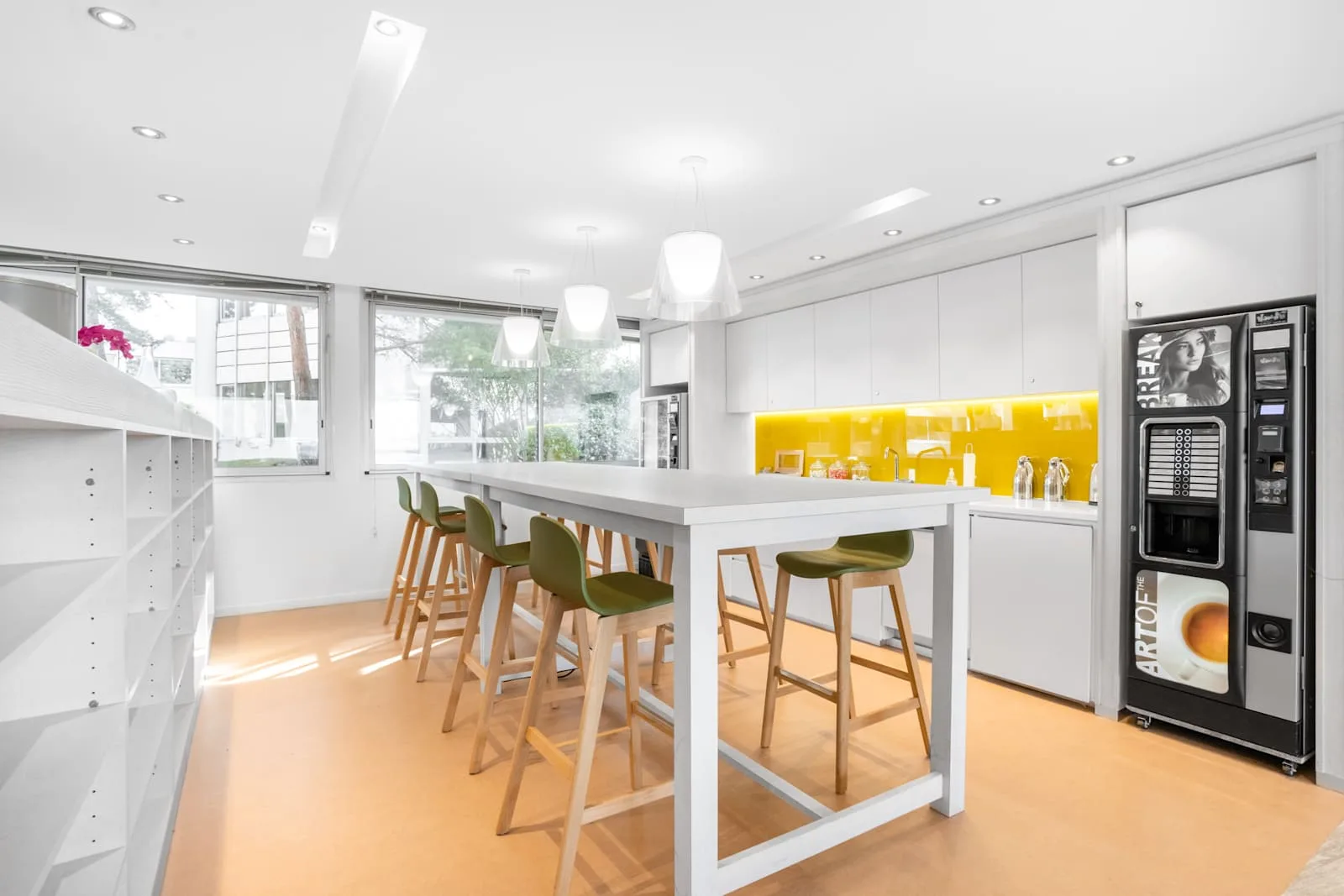HQ Bordeaux Merignac Airport, Kitchen, Mérignac
