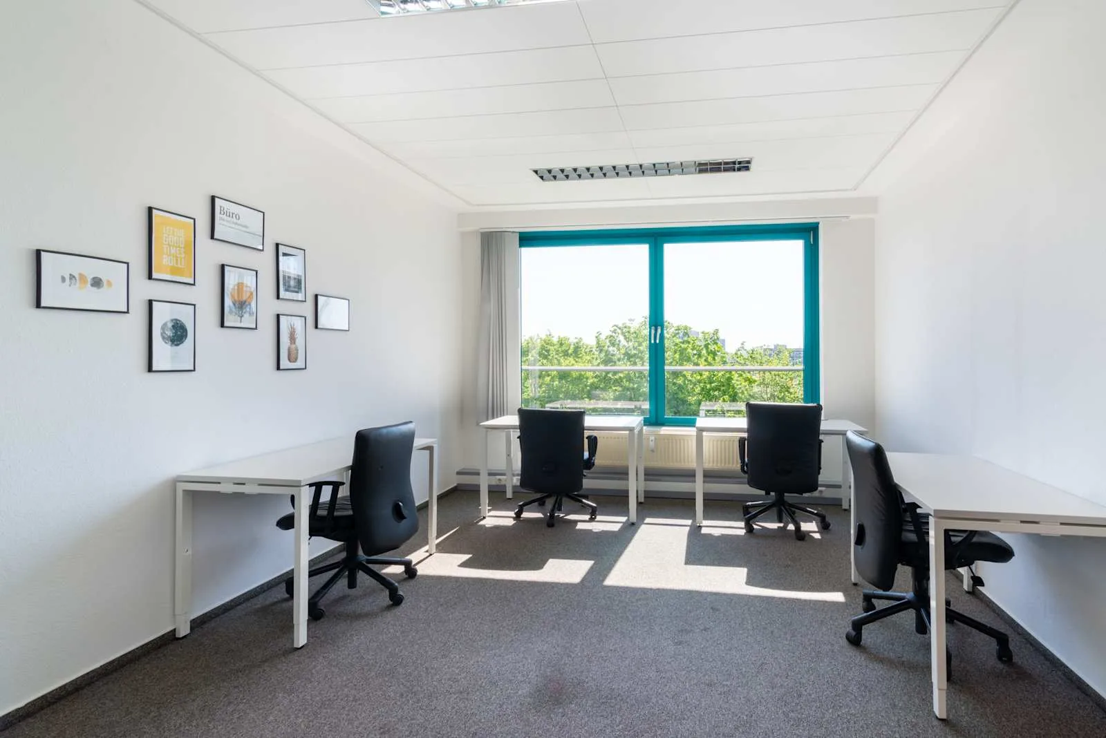 HQ BREMEN, HQ Bremen Airport, Private office, 4 desks, Bremen