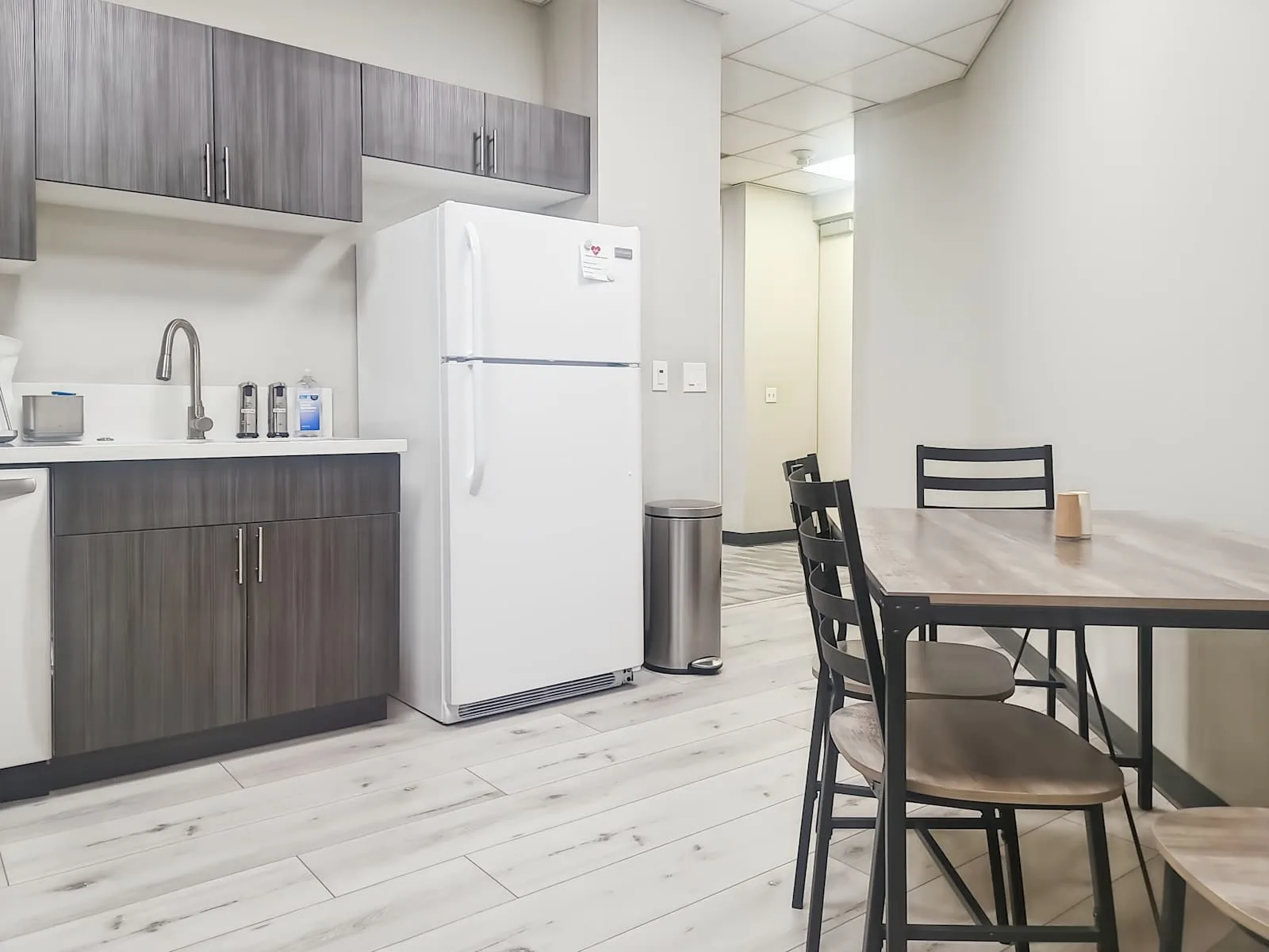 HQ CA, Modesto - K St, Kitchen, Modesto, CA